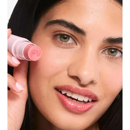 Revolution – Blush stick Skin Silk Marble - REVOLUTION
