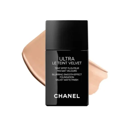 CHANEL – Fond de Teint Ultra Le Teint Velvet Matte - CHANEL