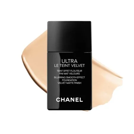 CHANEL – Fond de Teint Ultra Le Teint Velvet Matte - CHANEL