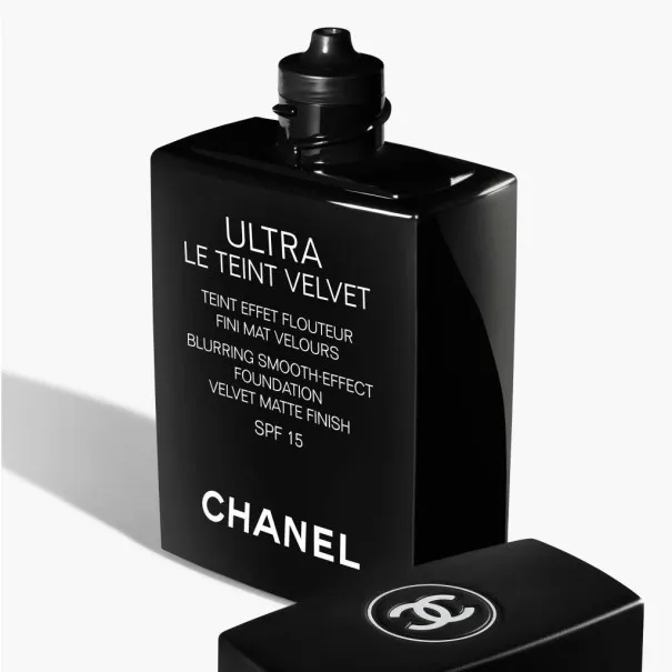 Chanel – Fond De Teint Ultra Teint Velvet Spf15 - CHANEL