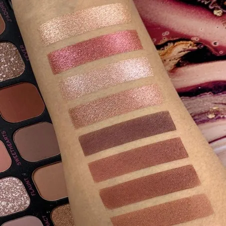 Palettes Yeux REVOLUTION  FOREVER FLAWLESS - ALLURE - REVOLUTION