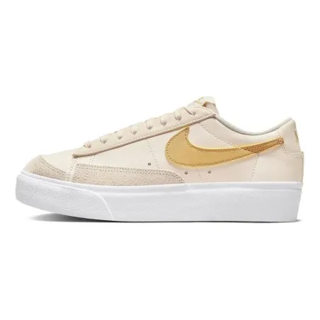 Nike Femme – Nike Blazer Low Platform Pale Ivory – Blanc Saturn Doré - NIKE