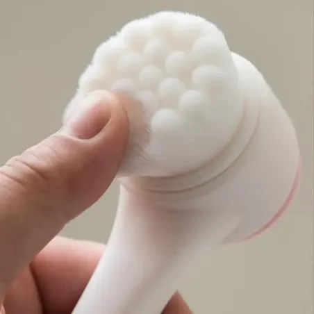 Nest – Brosse Visage en Silicone Nettoyante et Exfoliante 2 en 1 - NEST