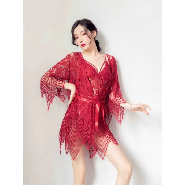 LFW722 - BLOOM