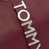 Tommy Jeans – Sac pour femme, TJW CITY BOLD SHOULDER BAG – Bourdeaux - TOMMY JEANS