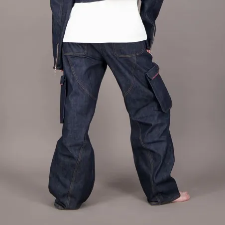 Baggy unisexe avec des poches détachables en jeans Selvedge And Raw Look - TUNIS FASHION WEEK 2024 - KONTAKT