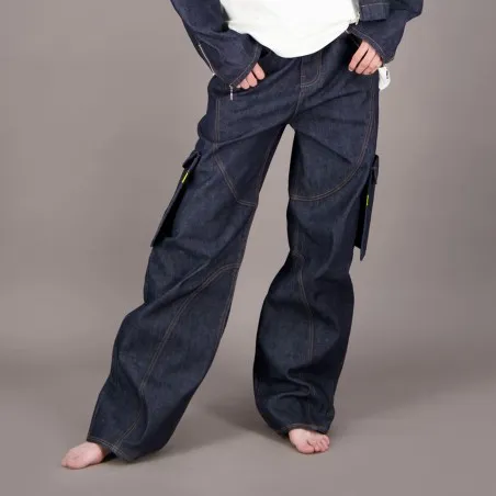 Baggy unisexe avec des poches détachables en jeans Selvedge And Raw Look - TUNIS FASHION WEEK 2024 - KONTAKT