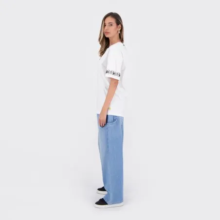 T-shirt oversized femme manches courtes avec des formes aux manches - KONTAKT