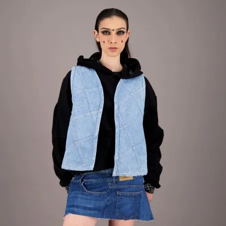 Farmla unisexe avec doublure matelassé en jeans UPCYCLING METHODS - TUNIS FASHION WEEK 2024 - KONTAKT