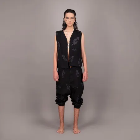Farmla unisexe matelassé en jeans IMPRIME BERBERE HEAVY PRINT AND LASER - TUNIS FASHION WEEK 2024 - KONTAKT