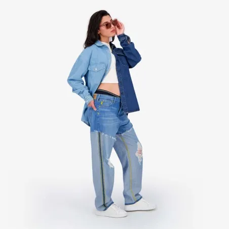 Upcycling chemise oversized femme en jeans bi-couleur - SHER V1 - KONTAKT