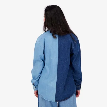 Upcycling chemise oversized femme en jeans bi-couleur - SHER V2 - KONTAKT
