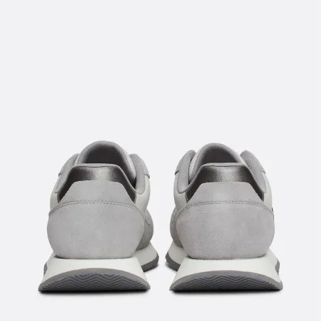 Tommy Jeans – Suede Tonal Runner Trainers – Gris - TOMMY JEANS