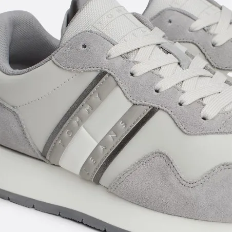 Tommy Jeans – Suede Tonal Runner Trainers – Gris - TOMMY JEANS