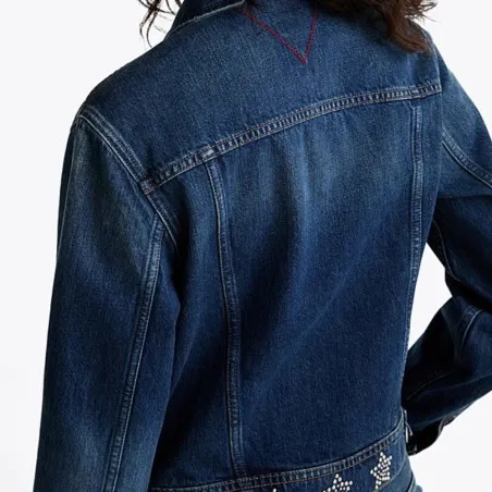 Tommy Jeans – Veste camionneur en jean à clous métalliques – bleu foncé - TOMMY JEANS