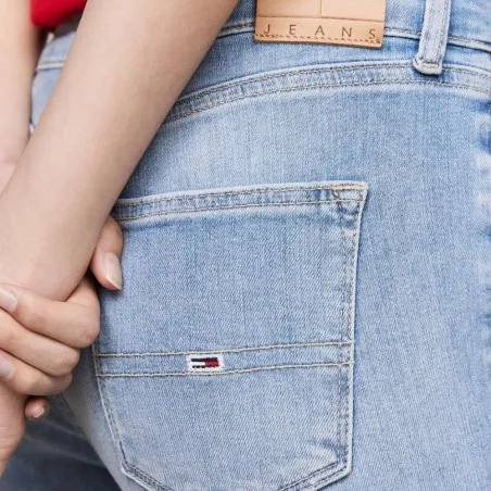 Tommy Jeans – Tommy Hilfiger Nora Skinny – Denim Light - TOMMY JEANS