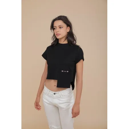 CROP-TOP NOIR AVEC POCHE - MAZIJ