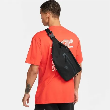 Sacoche Homme NIKE NK ELMNTL PRM WAISTPACK - NIKE