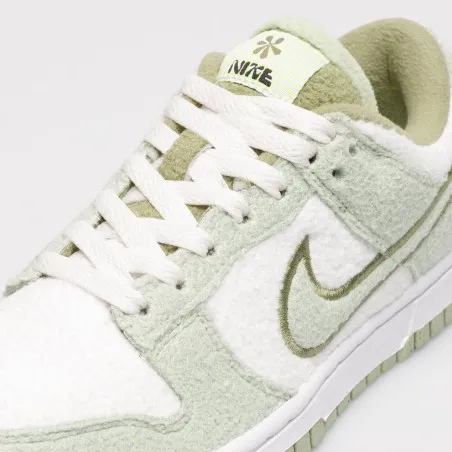 Basket Casual Femme NIKE W NIKE DUNK LOW SE CC - NIKE