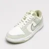 Basket Casual Femme NIKE W NIKE DUNK LOW SE CC - NIKE