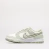 Basket Casual Femme NIKE W NIKE DUNK LOW SE CC - NIKE