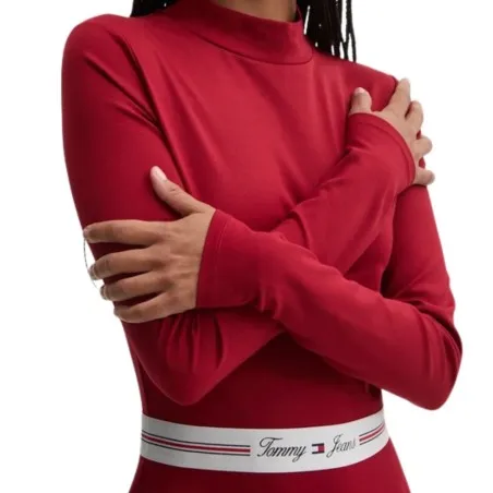Tommy Jeans – Robe courte évasée à col Perkins – Rouge - TOMMY JEANS