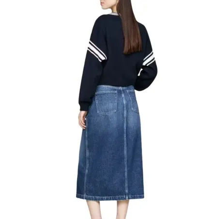 Tommy Jeans – Pull court à col en V Varsity – DARK NIGHT NAVY - TOMMY JEANS