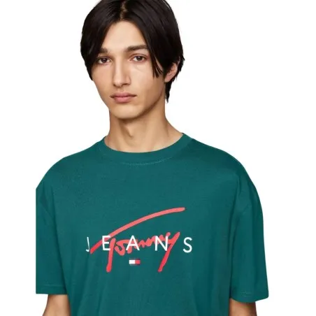 Tommy Jeans – Camiseta Tommy Jeans Firma Tommy – vert - TOMMY JEANS