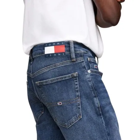 Tommy Jeans – Jean Austin Slim Tapered à délavage – Dark Denim - TOMMY JEANS