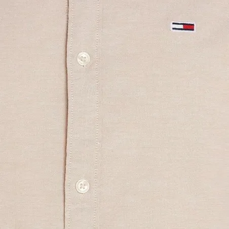 TOMMY JEANS – Chemise en coton biologique beige unie avec une coupe slim et un col français – Beige - TOMMY JEANS