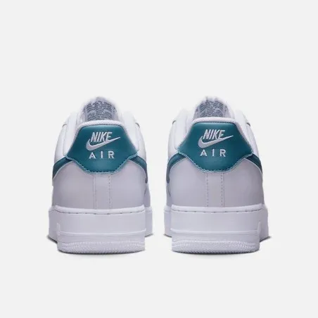 Basket Casual Unisexe NIKE AIR FORCE 1 '07 ESS - NIKE