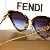 Lunettes de Soleil Femme FENDI FE40014U - FENDI