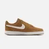 Nike Chaussures Court Vision Lo Prm Nb 2 HV8139-700 Marron Blanc - NIKE
