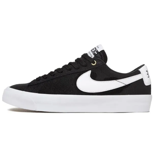 Nike – Nike SB Zoom Blazer Low Pro GT – Noir/Blanc - NIKE