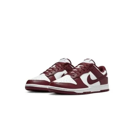 Basket Casual Homme NIKE DUNK LOW RETRO BTTYS Bordeaux Blanc - NIKE