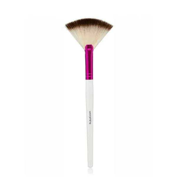 Pinceaux RK-BY KISS FAN BRUSH - RK-BY KISS Pinceaux RK-BY KISS FAN BRUSH - RK-BY KISS