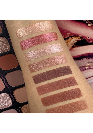 Palette Revolution Allure - REVOLUTION