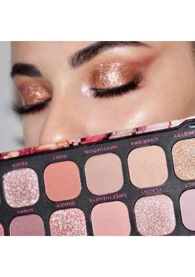 Palette Revolution Allure - REVOLUTION