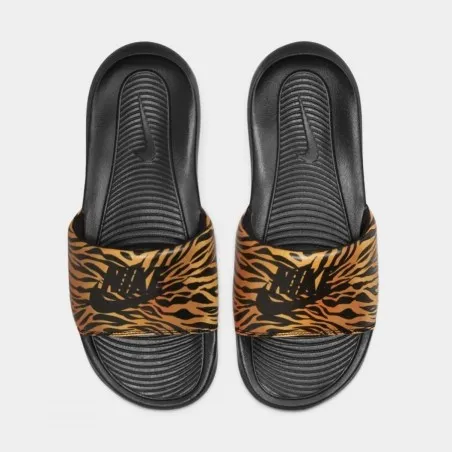 Claquettes Femmes NIKE W NIKE VICTORI ONE SLIDE PRINT CN9676010 - NIKE