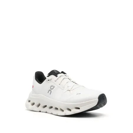 On Sneakers - ON