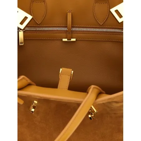 Ferragamo Hug Th S Handbag - salvatore ferragamo