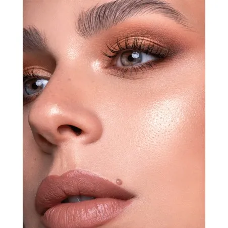 Highlighter CATRICE MORE THAN GLOW - CATRICE