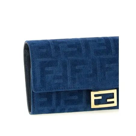 Fendi Continental Baguette Wallet On Chain - FENDI