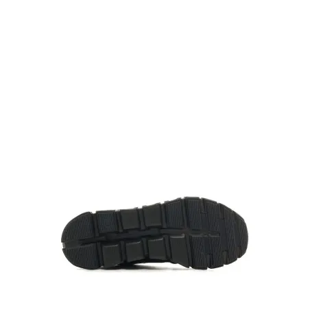 On Sneakers - ON