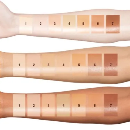 FOND DE TEINT CLARINS SKIN ILLUSION FOND DE TEINT - CLARINS