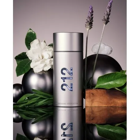 Carolina Herrera 212 Nyc Men Eau De Doilette - CAROLINA HERRERA