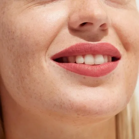 Rouge Ю LХvres GOSH LUXURY ROSE LIPS - GOSH
