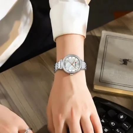 Montre Femme CURREN  9087 - Curren