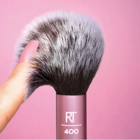 REAL TECHNIQUES BLUSH BRUSH - REAL TECHNIQUES