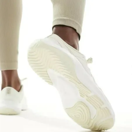 Chaussure de sport Femmes W LEGEND ESSENTIAL 3 NN PRM FJ1565001 - NIKE